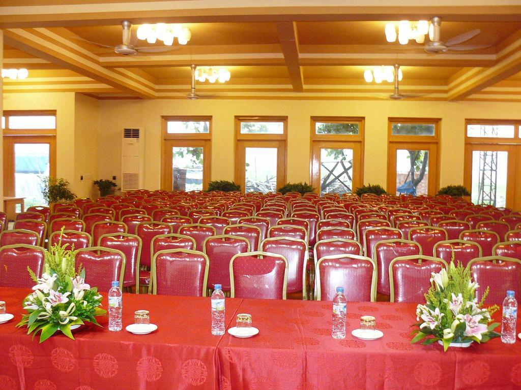 Lao Cai Galaxy Hotel Экстерьер фото