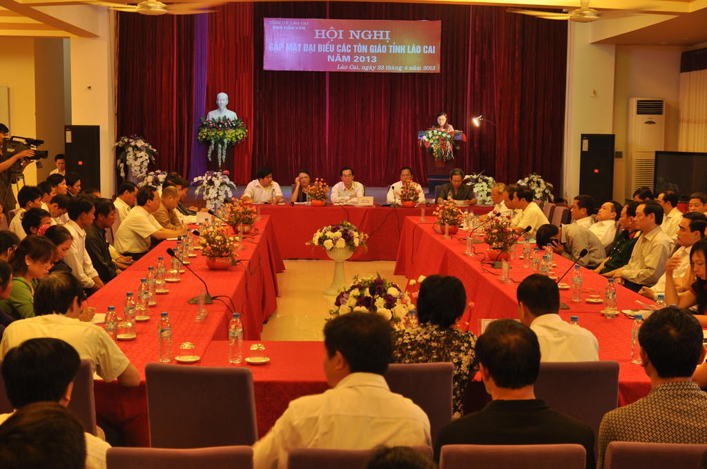 Lao Cai Galaxy Hotel Экстерьер фото